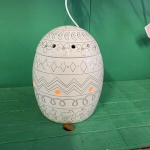 Scentsy Eggs-Press Yourself Easter Warmer Personalized with Markers